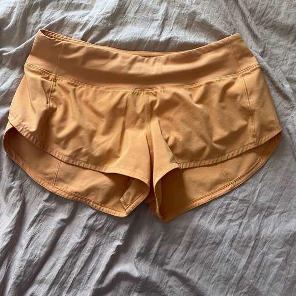 Lululemon Speed Up Short 2.5” - Picture 4 of 7